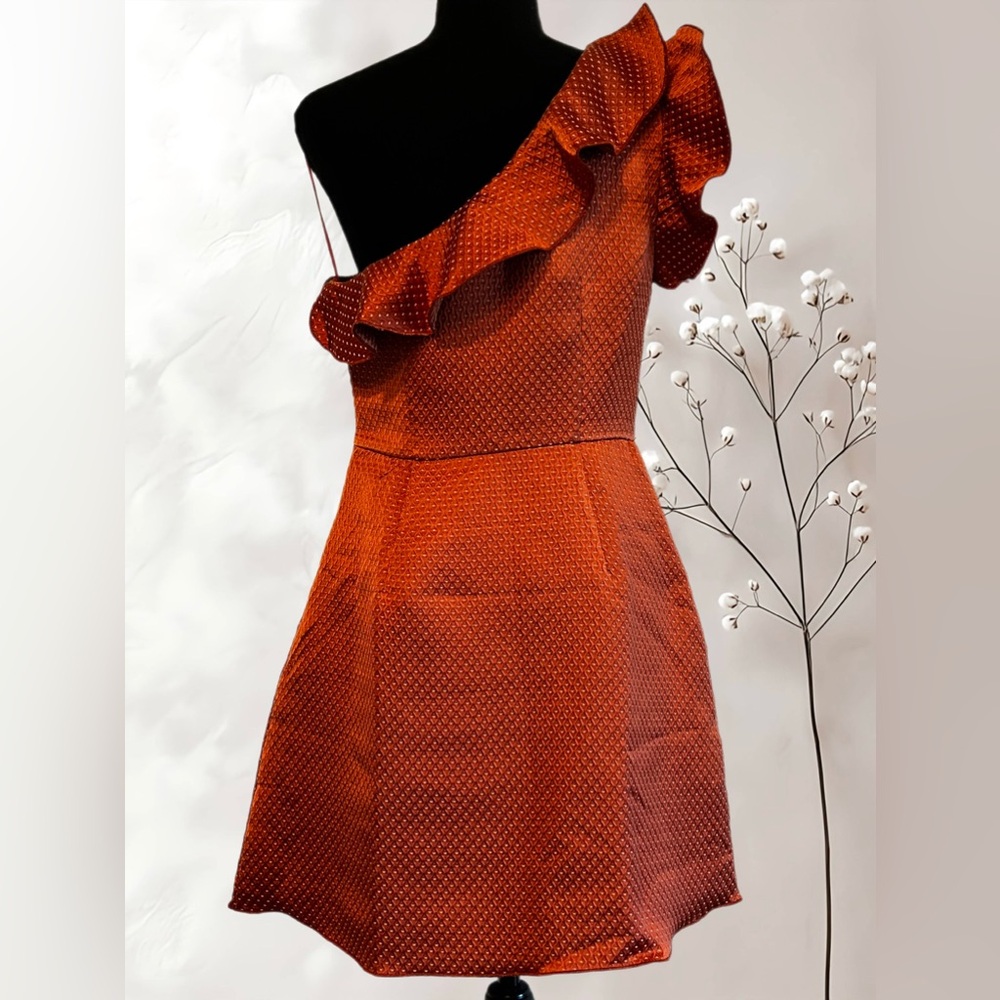 LA MAISON TALULAH | Sun Drenched Ruffle One-Shoulder Mini Dress - Picture 5 of 8